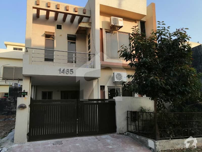 5 Marla Single Unit Used House For Sale Bahria Town Phase 8 Ali Block