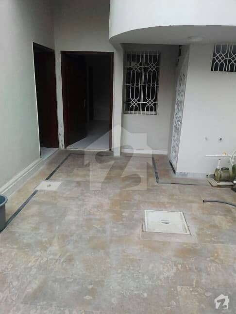 120 Sq Yards One Unit Bungalow For Sale At Rahman Villas Near Mosimiyat University Road