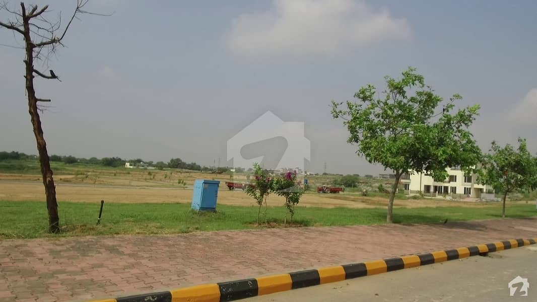 One kanal Residential plot cutting area One kanal Residential plot cutting area