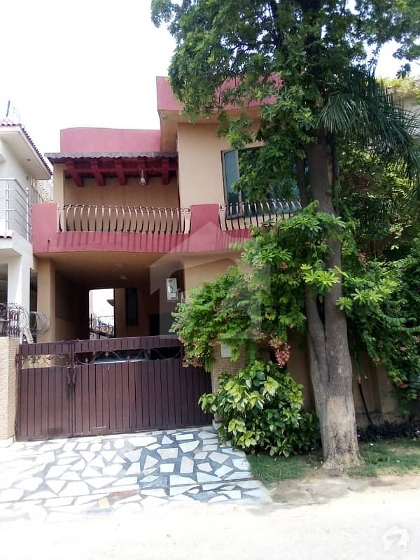 Defence 7 Marla Bungalow Ideal Location Reasonable Price