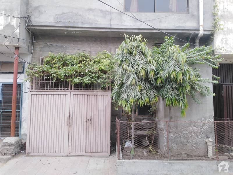 ٹاؤن شپ ۔ سیکٹر بی1 ٹاؤن شپ لاہور میں 5 کمروں کا 5 مرلہ مکان 1.1 کروڑ میں برائے فروخت۔