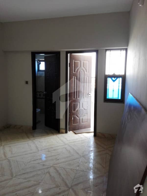 ڈیفینس ویو فیز 3 ڈیفینس ویو سوسائٹی کراچی میں 2 کمروں کا 3 مرلہ فلیٹ 29 ہزار میں کرایہ پر دستیاب ہے۔