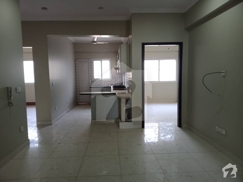 3bed rooms apartment for rent in phase 6 bukhari commercial