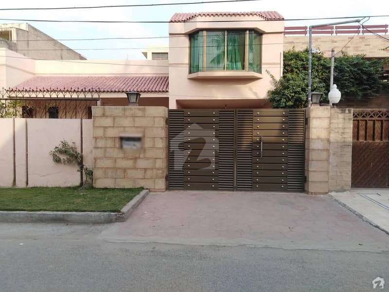 1 Kanal Single Storey House Is Available For Sale