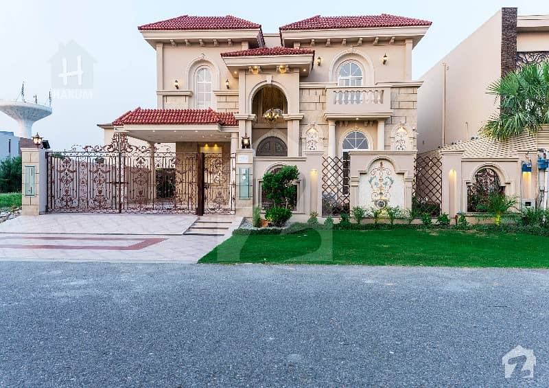 1 Kanal Beautiful House Available For Sale In Dha Phase 8 With Full Basement
