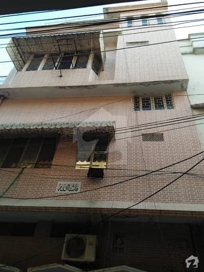 خیابانِ سرسید راولپنڈی میں 6 کمروں کا 3 مرلہ مکان 1.3 کروڑ میں برائے فروخت۔