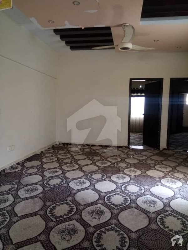 Three bed DD apartment with lift Car parking for rent in DHA phase 5