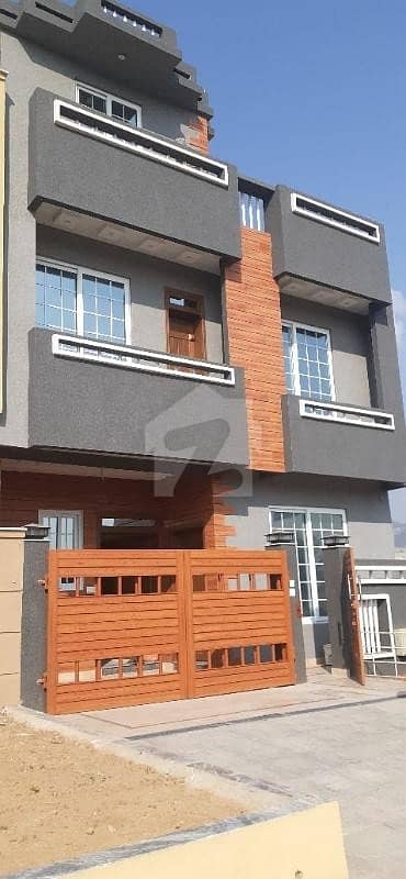 25x40 House For Sale