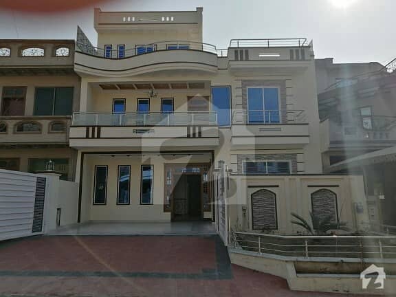 35x70 brand New lavish house for Sale in G-13