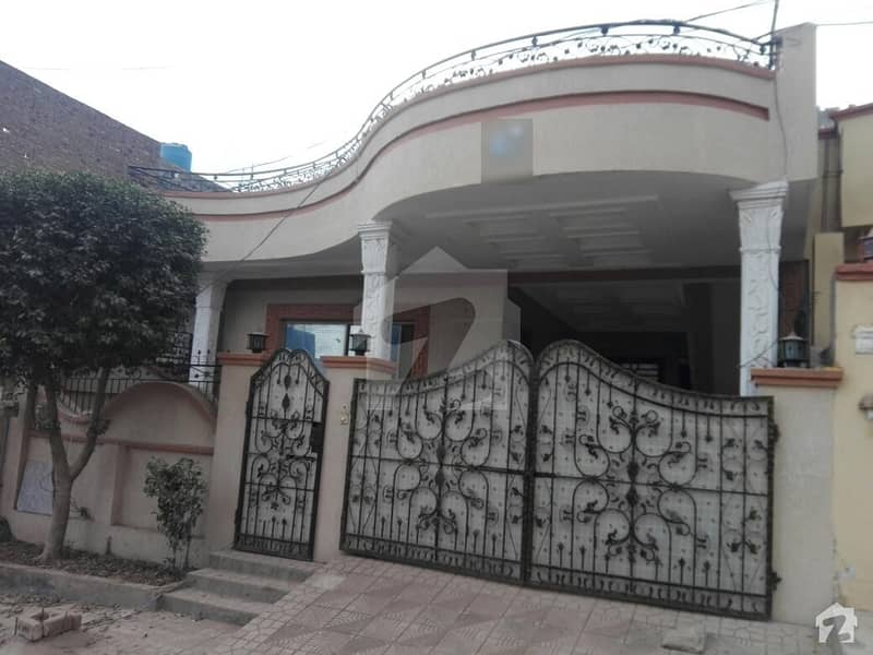وکیل کالونی اسلام آباد ہائی وے راولپنڈی میں 7 کمروں کا 10 مرلہ مکان 1.3 کروڑ میں برائے فروخت۔