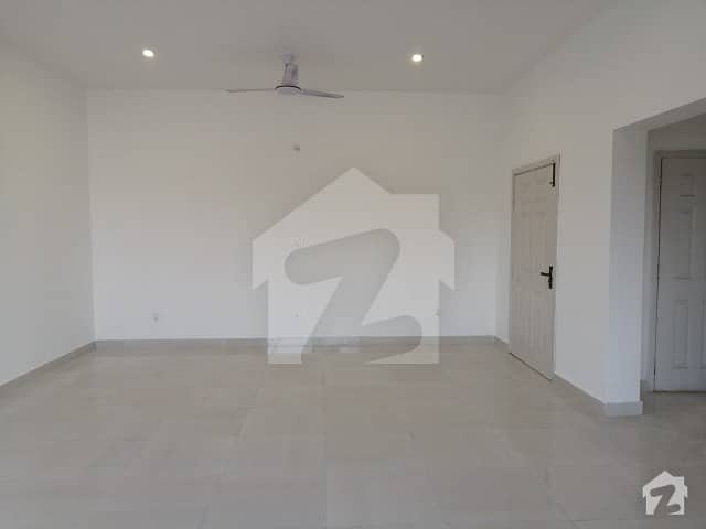 Beautiful 1 Kanal House For Rent Dha Phase 1