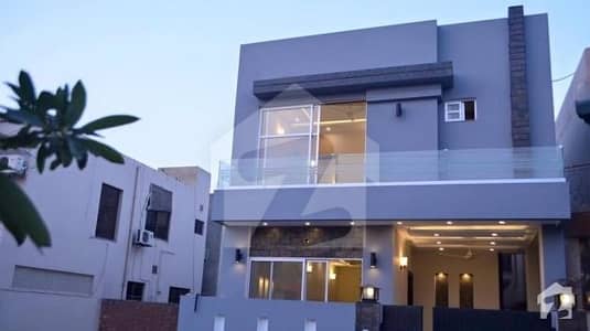 بحریہ ٹاؤن فیز 3 بحریہ ٹاؤن راولپنڈی راولپنڈی میں 6 کمروں کا 1 کنال مکان 3.8 کروڑ میں برائے فروخت۔ بحریہ ٹاؤن فیز 3 بحریہ ٹاؤن راولپنڈی راولپنڈی میں 6 کمروں کا 1 کنال مکان 3.8 کروڑ میں برائے فروخت۔