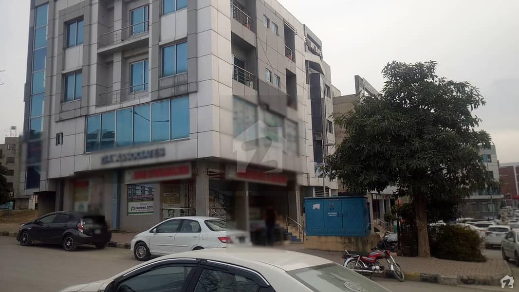 Five Storey Plaza Is Available For Sale