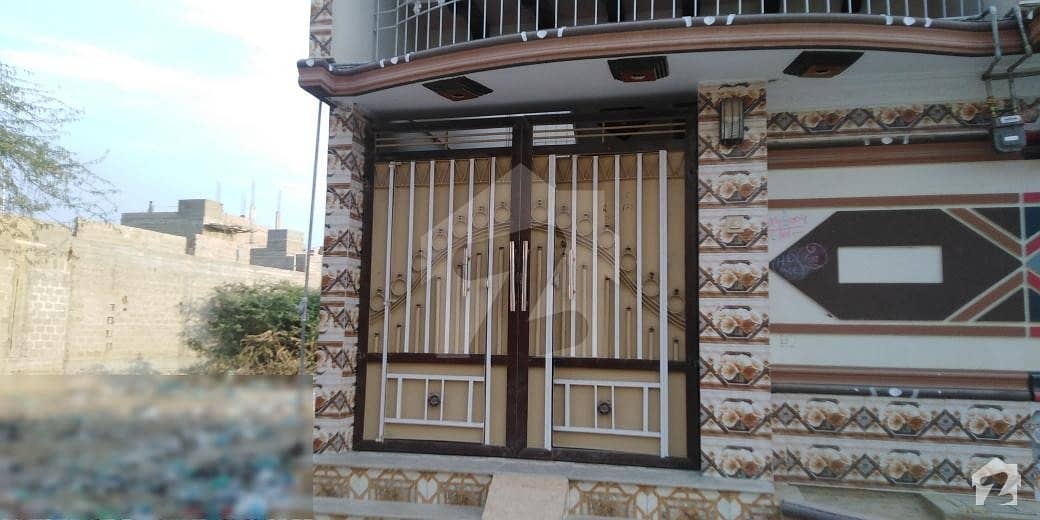 سُرجانی ٹاؤن - سیکٹر 7ڈی سُرجانی ٹاؤن گداپ ٹاؤن کراچی میں 2 کمروں کا 2 مرلہ زیریں پورشن 36 لاکھ میں برائے فروخت۔