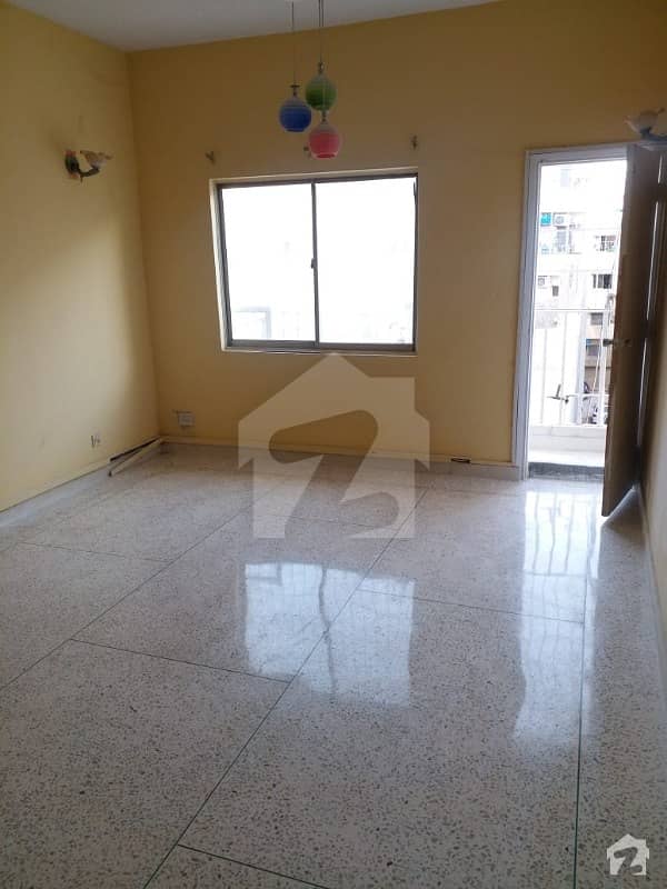 DEFENCE PHASE 2 EXT 2 BED WITH DRAWING DINNING
FULLY RENOVATED APARTMENT FOR RENT