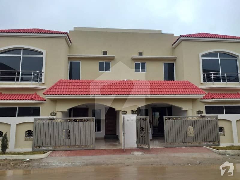 House For Sale In Bahira Town Phase 8 Usman Block