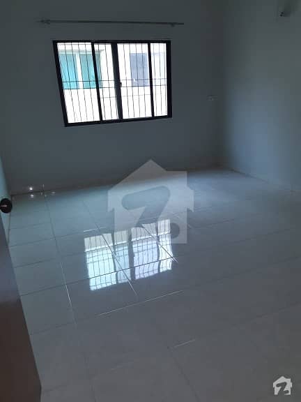 Defence Big Nishat Commercial 3 Bedrooms Full Floor Apartment For Sale