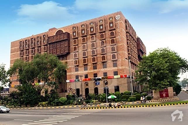 مال آف لاہور عزیز بھٹی روڈ کینٹ لاہور میں 3 کمروں کا 15 مرلہ فلیٹ 2 لاکھ میں کرایہ پر دستیاب ہے۔