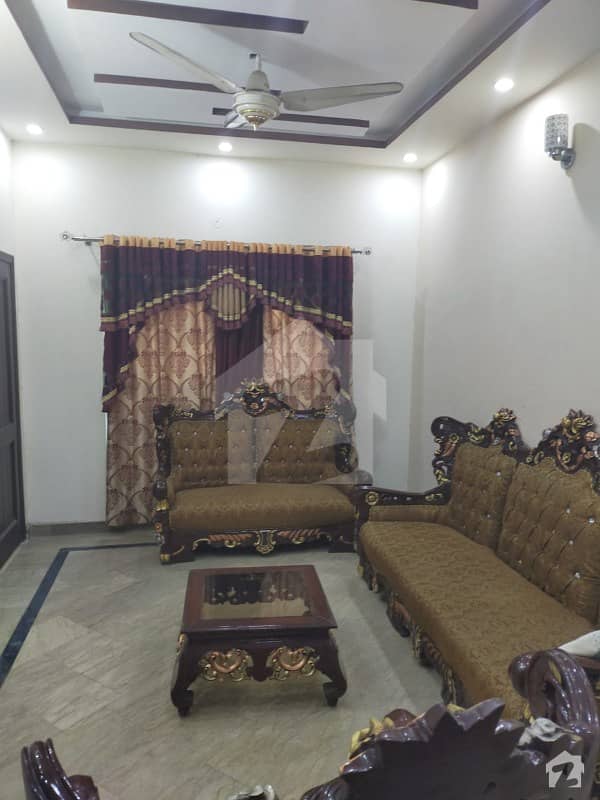ریونیو سوسائٹی - بلاک اے ریوینیو سوسائٹی لاہور میں 5 کمروں کا 5 مرلہ مکان 53 ہزار میں کرایہ پر دستیاب ہے۔