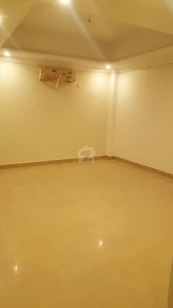 Bird Wood Road Brand New Flat 1 Bed Lounge For Rent