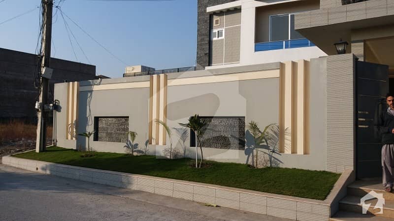 Hayatabad Phase 7 E4 Upper Portion For Rant Vip Location 4 Bedrooms 4 Bathrooms
