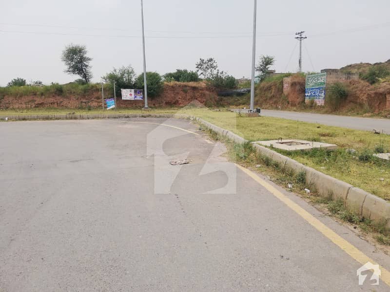 D-13/3 50x90 Plot For Sale In CDA Sector