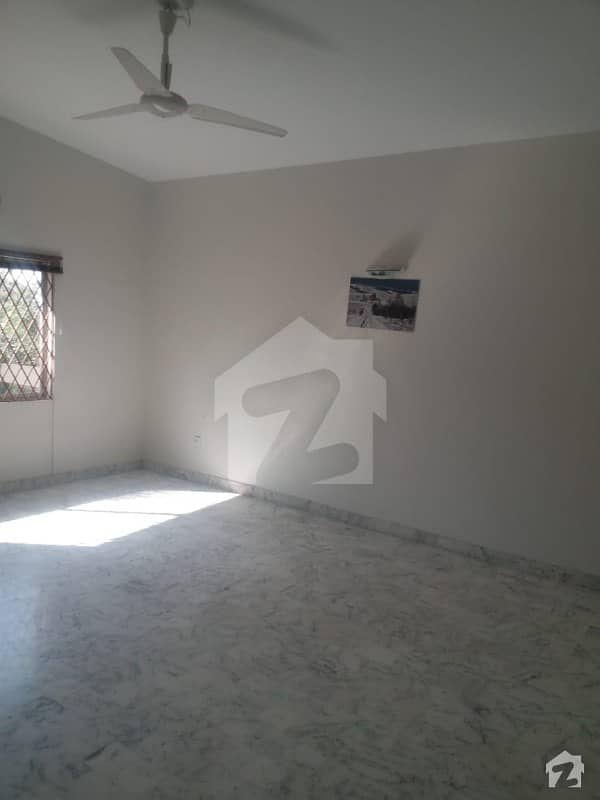 Apartment For Rent in Dha Phase 5