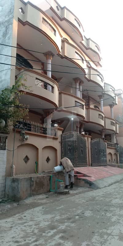 شلے ویلی راولپنڈی میں 5 کمروں کا 5 مرلہ مکان 1.05 کروڑ میں برائے فروخت۔