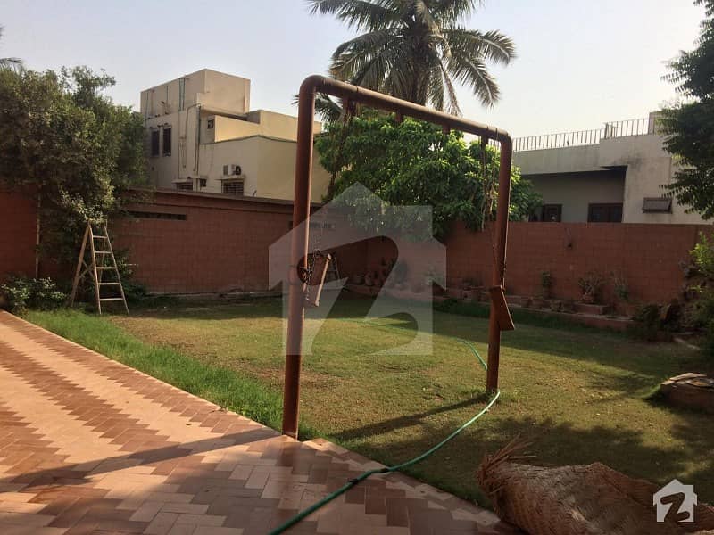 1000 Sq Yards Bungalow Very Well Maintained Bungalow Available For Sale In Gulshan E Iqbal Block 7