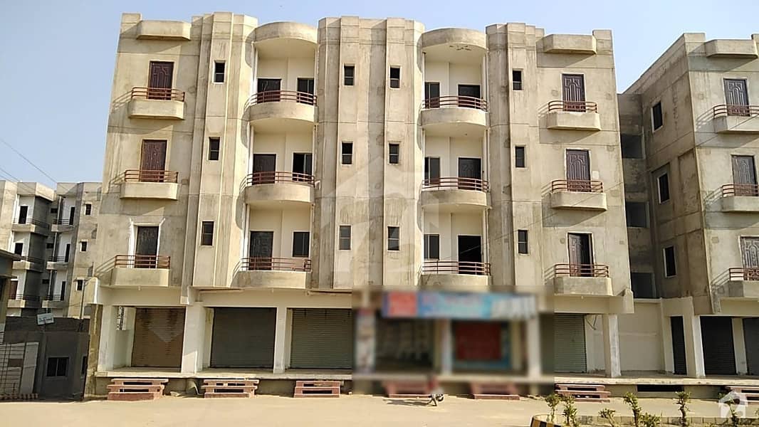 1st Floor New Flat available for sale at Hussain Height Main Wadhu wah road Qasimabad Hyderabad