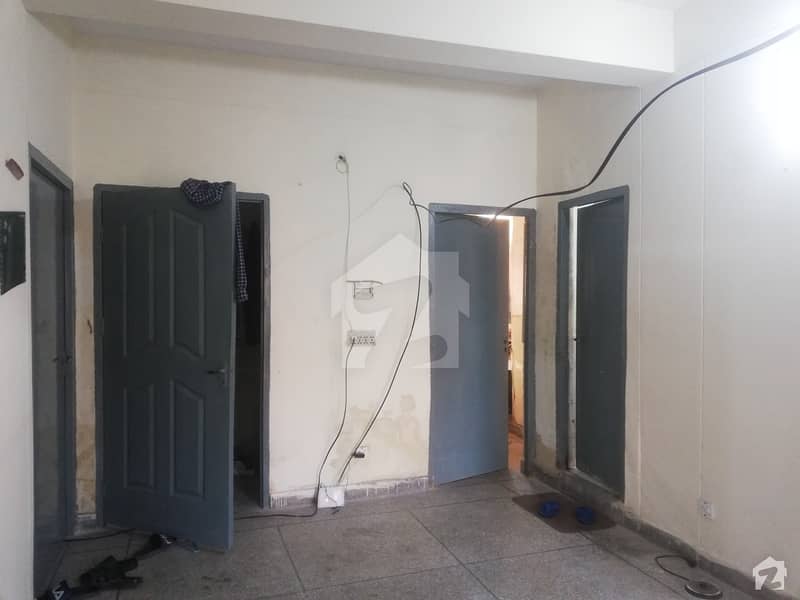 Flat For Sale In Pha Colony Uet Lahore