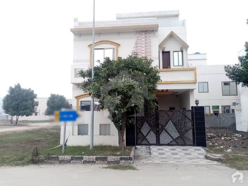 House Is Available For Sale In Phase 1 Block BB