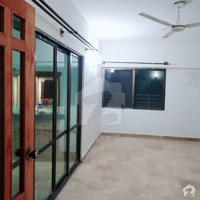 ایف ۔ 10 مرکز ایف ۔ 10 اسلام آباد میں 3 کمروں کا 9 مرلہ فلیٹ 1.5 کروڑ میں برائے فروخت۔ ایف ۔ 10 مرکز ایف ۔ 10 اسلام آباد میں 3 کمروں کا 9 مرلہ فلیٹ 1.5 کروڑ میں برائے فروخت۔