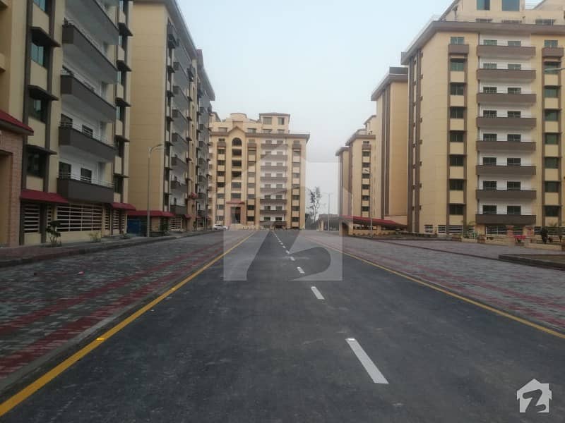 10 Marla Brand New 6th Floor Apartment In Askari 11 Sector B Is Available For Rent