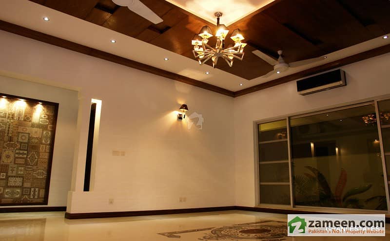 Ghani Estate Offer 1 Kanal Brand New Fabulous Bungalow With Full Basement In Dha Phase 4