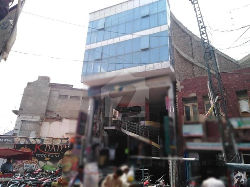192 Square Feet Corner Shop For Sale In Zubaida Shopping Mall Goal Chowk Kachehri Bazar