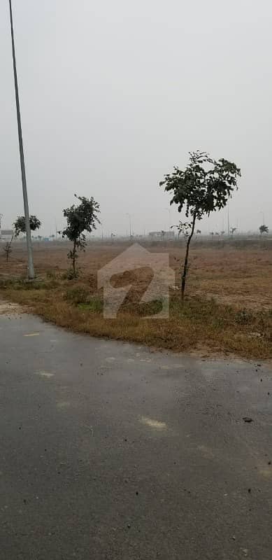 Beautiful Commercial Plot For Sale In DHA 9 Prism For Sale
