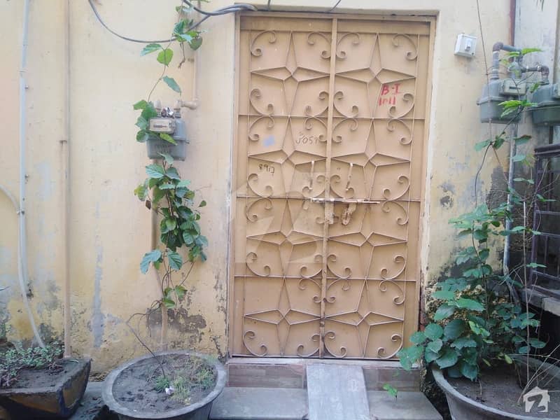 بند روڈ بہاولپور میں 3 کمروں کا 3 مرلہ مکان 32 لاکھ میں برائے فروخت۔