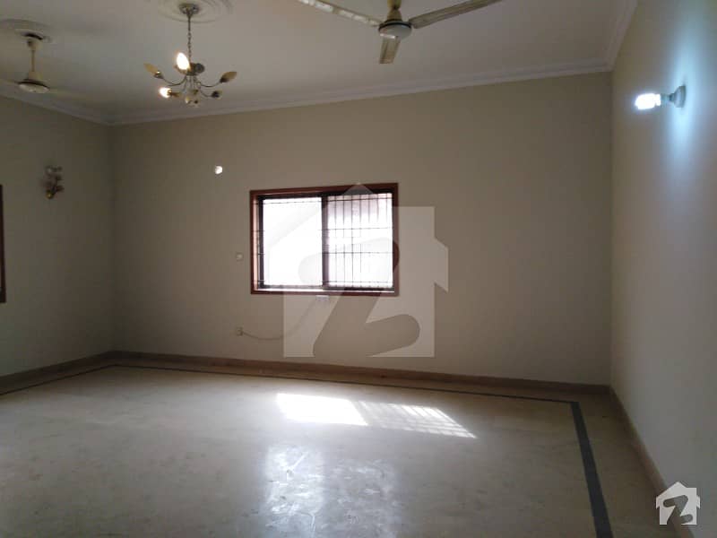 4 Bedrooms Bungalow Is Available For Rent