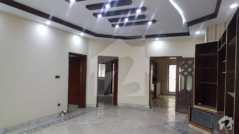 DHA 1 Kanal Facing Park Awesome Lower Portion Upper Locked For Rent In Phase 2