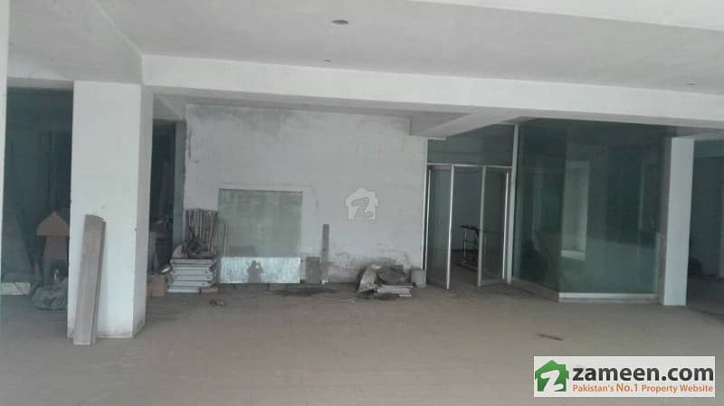 A Real Investment In Gulberg  18 Marla Commercial Building For Sale