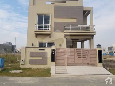 Estate Lines Offers 5 Marla Brand New Lavish Stylish Outclass Bungalow For Sale Facing 8 Marla Back Main 150 Ft Road Estate Lines Offers 5 Marla Brand New Lavish Stylish Outclass Bungalow For Sale Facing 8 Marla Back Main 150 Ft Road