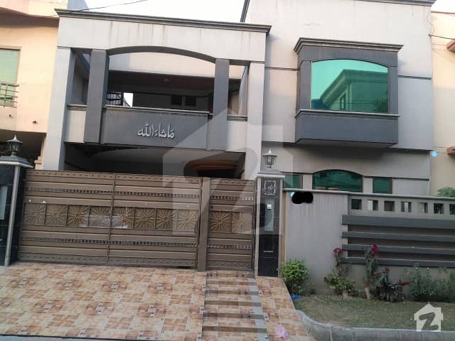 جوہر ٹاؤن فیز 1 - بلاک سی جوہر ٹاؤن فیز 1 جوہر ٹاؤن لاہور میں 2 کمروں کا 12 مرلہ زیریں پورشن 35 لاکھ میں برائے فروخت۔