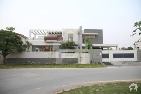 DHA Phase 8 Park View 2 kanal Stunning House for sale