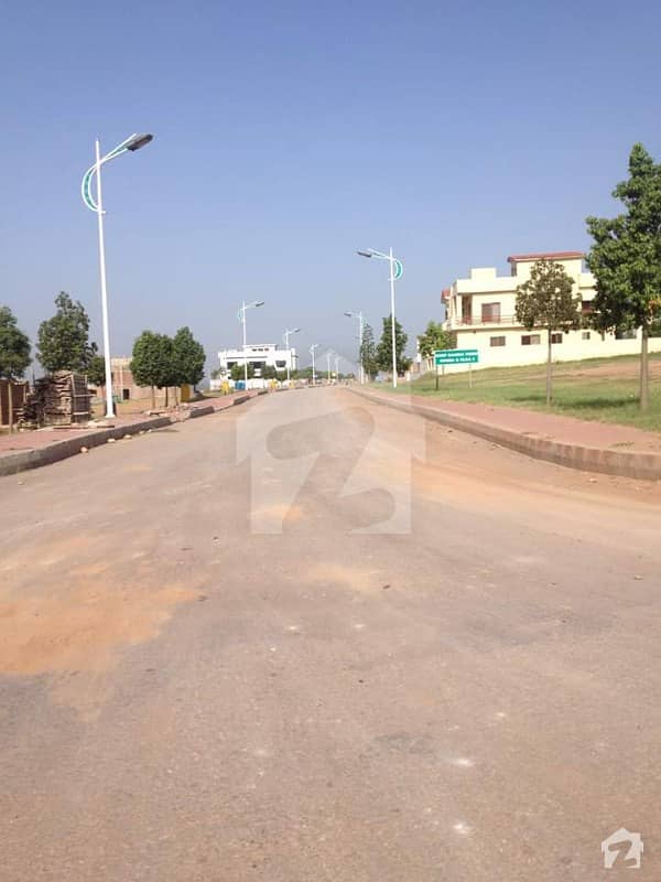 Bahria Town Rawalpindi Phase 8 Sector B 10 Marla Plot For Sale Bahria
