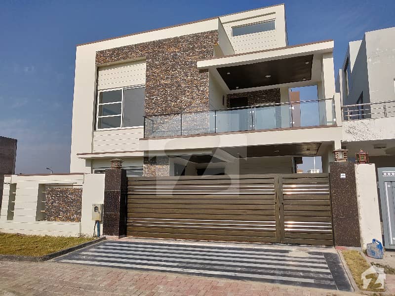 10 Marla House For Sale In F1 Phase 8 Bahria Town