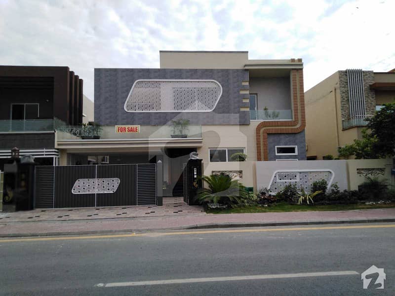 1 Kanal Brand New House With Basement For Sale In Jasmine Block Of Bahria Town Lahore