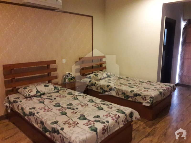 10 Marla Furnished Flat For Rent