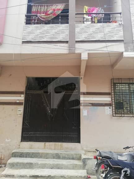 1st Floor Portion Is Available For Sale In Gulshan-e-iqbal - Block 13/d-2
