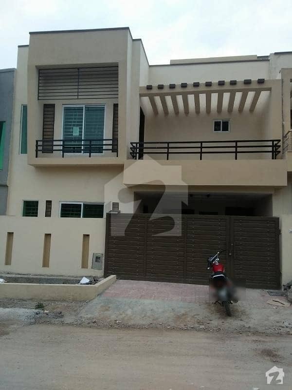 7 Marla Brand New House For Rent In Umer Block Bahria Town Phase 8
